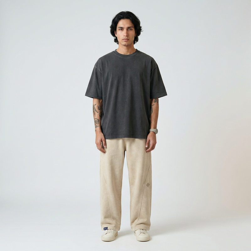 Reta bone baggy wide-leg sweatpants worn by model — MTSYA DELUGE 01